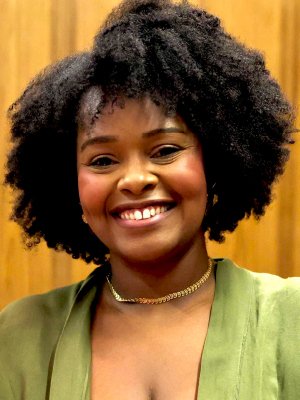 Elen Ferreira